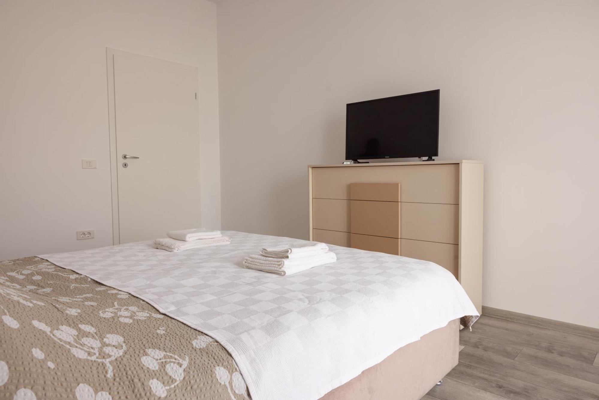 Rescossa Apartment Bucureşti Ngoại thất bức ảnh